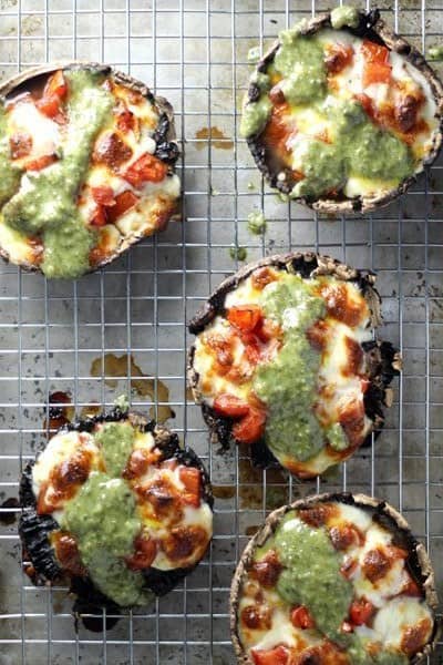 Tomato pesto portabella mushrooms Tomato pesto portabella mushrooms