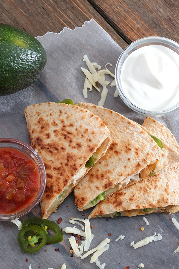 1646040938Avocado-Chicken-Quesadilla-2.jpeg