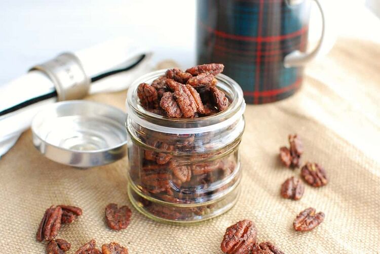 A jar of keto candied pecans